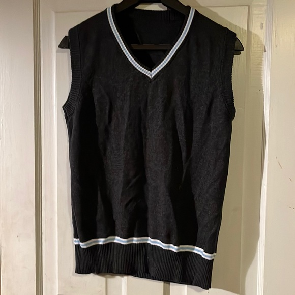 Campure Vest - Picture 1 of 4